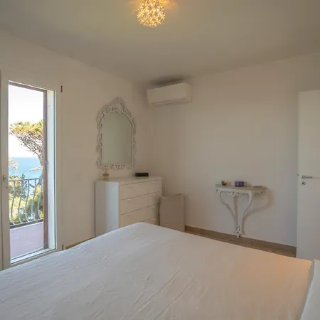Nord Ovest - Helloelba Villa