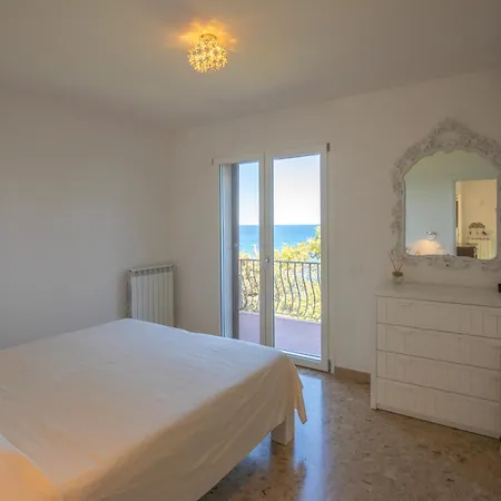 Nord Ovest - Helloelba Villa